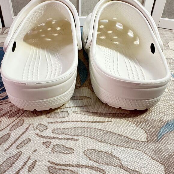 Crocs women’s Size 11 Men’s Size 9 - Picture 9 of 12